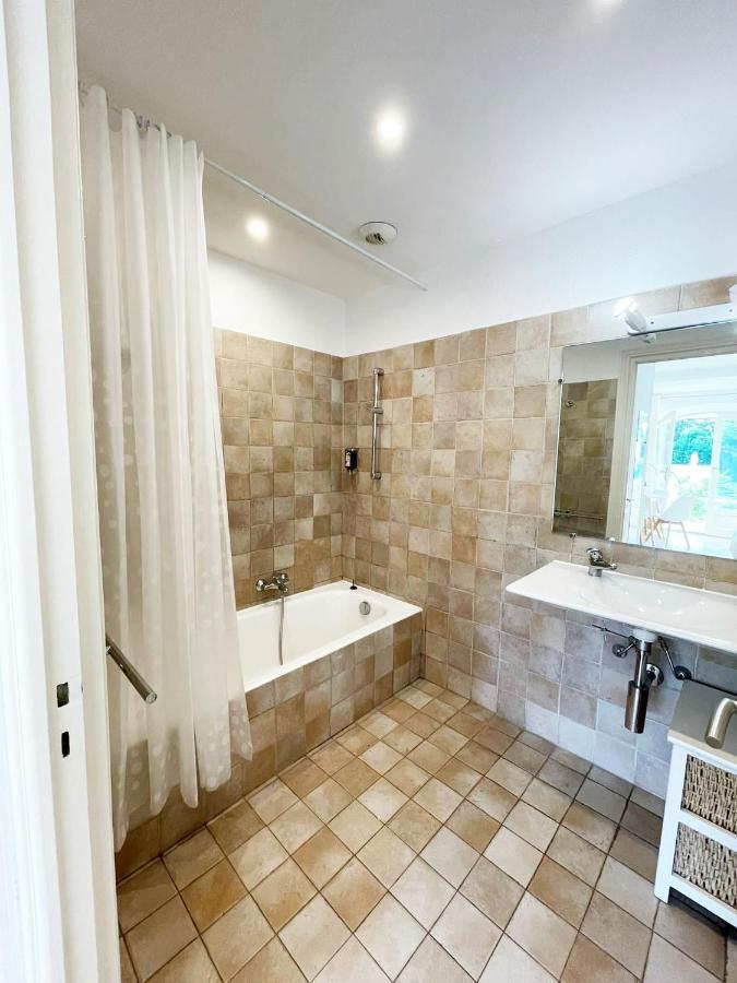 Studio 2 - Les Suites De Robinson - Residence Avec Piscine En Bord De Siagne, A Mandelieu Extérieur photo
